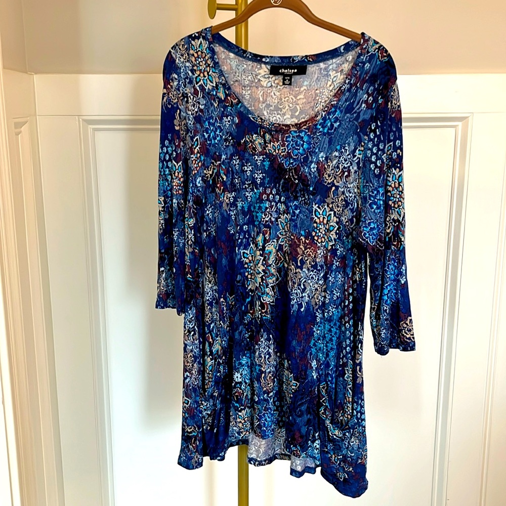 chelsea Studio Blue Floral Lace Hi-Low Tunic Top with pockets Sz M - Picture 1 of 7